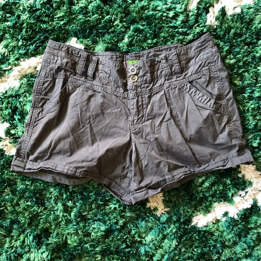 Anthropologie gray casual shorts size 4